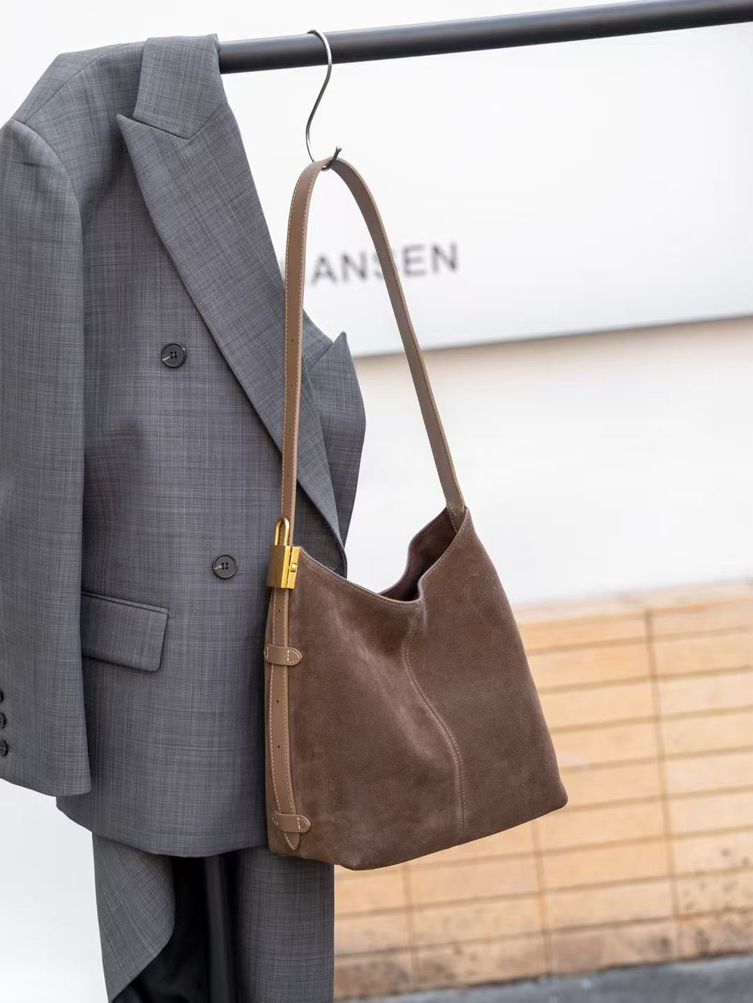 Padlock Cashmere