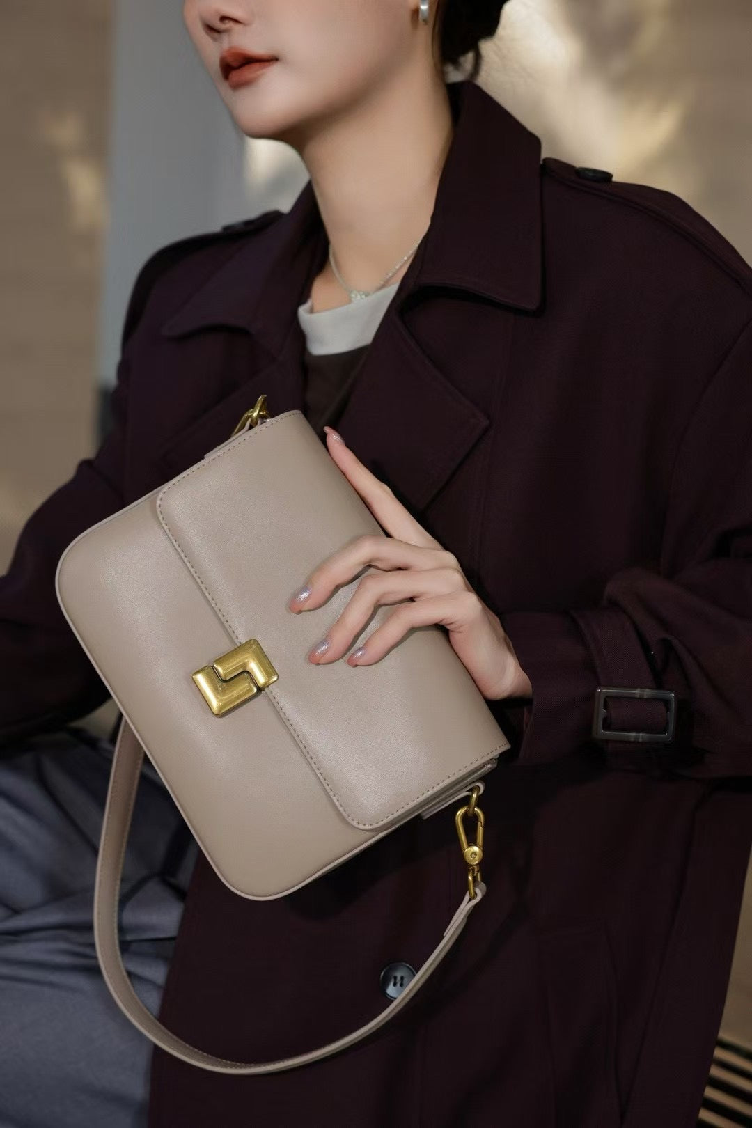 Elle Flap
