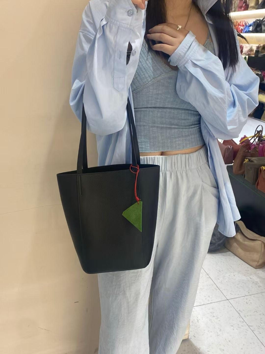 The Slim Carry