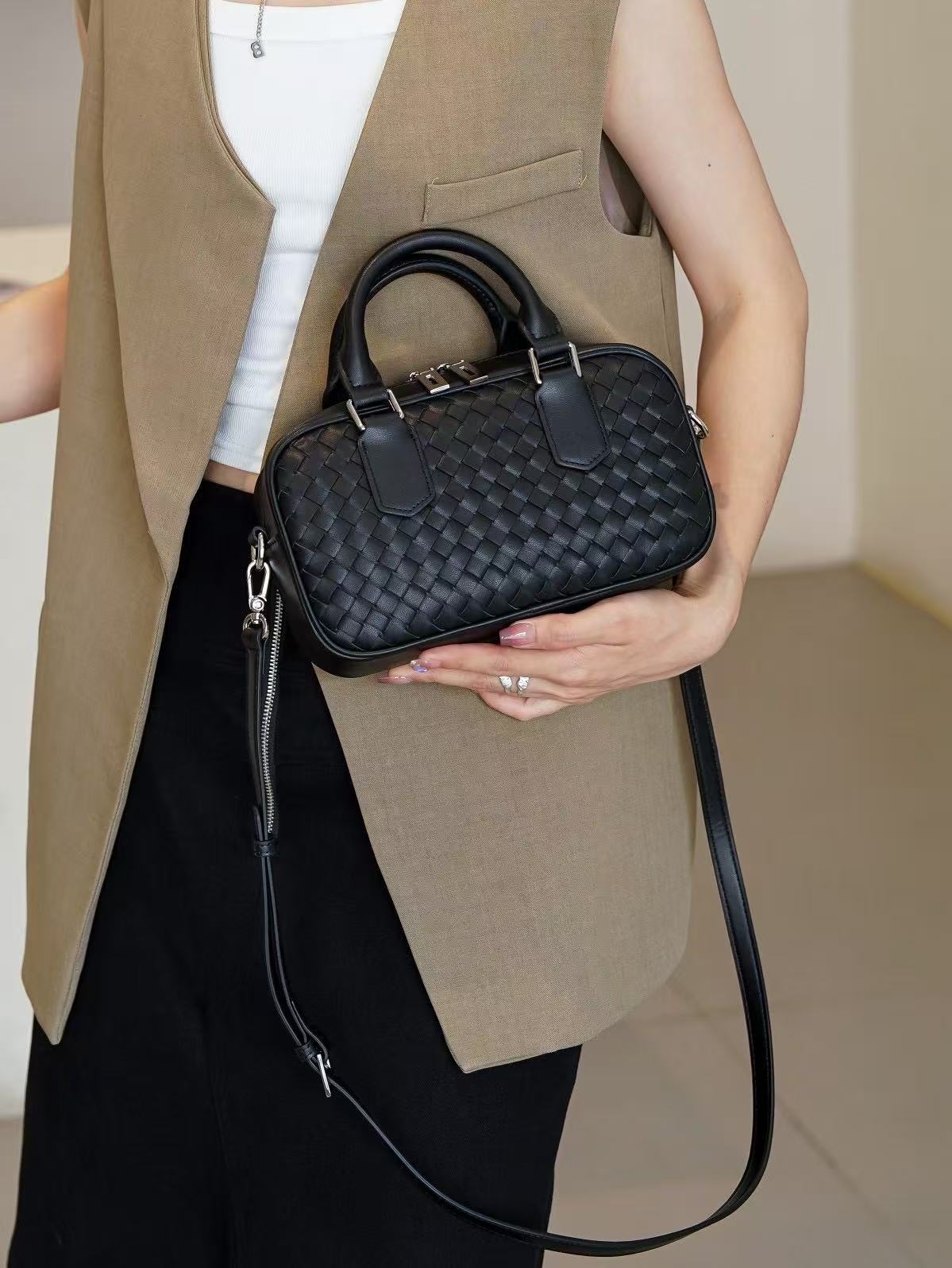 Nina Woven