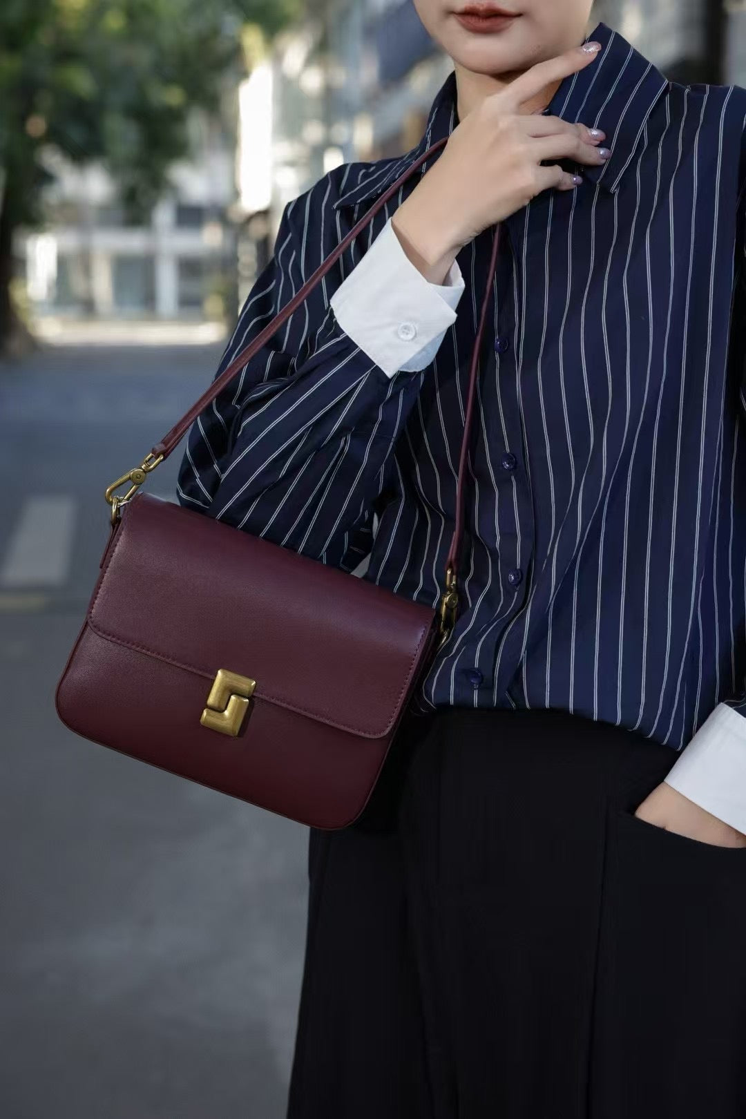 Elle Flap